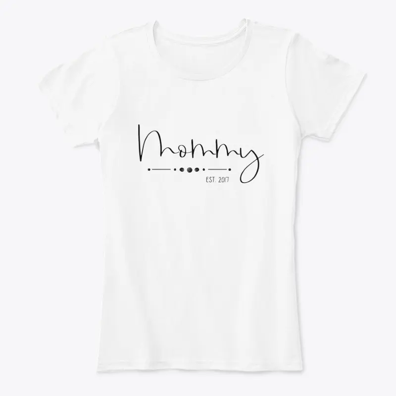 Mommy 2017 Women's Shirt